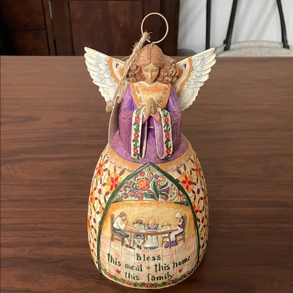 Jim Shore, heartwood creek, "A Prayer of Thankfulness" F4005280